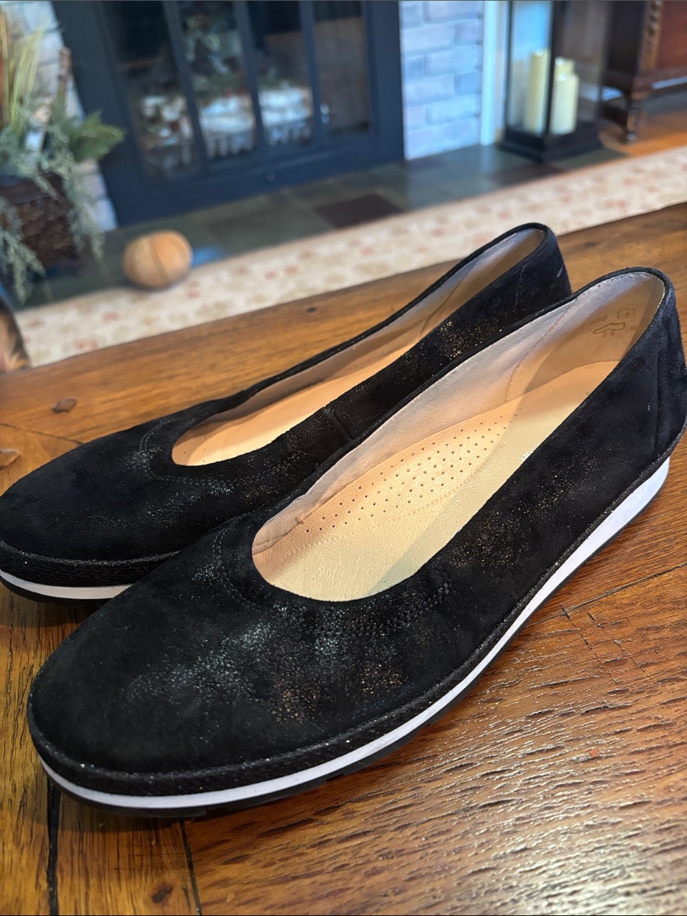 Gabor Women’s black Suede Slip-On Comfort Flats - Picture 7 of 10